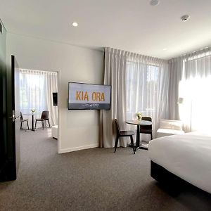 Habitación Familiar Deluxe con 2 Camas Individuales